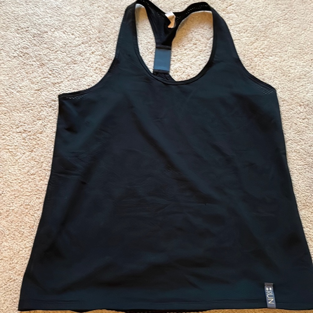 Underarmor exercise top